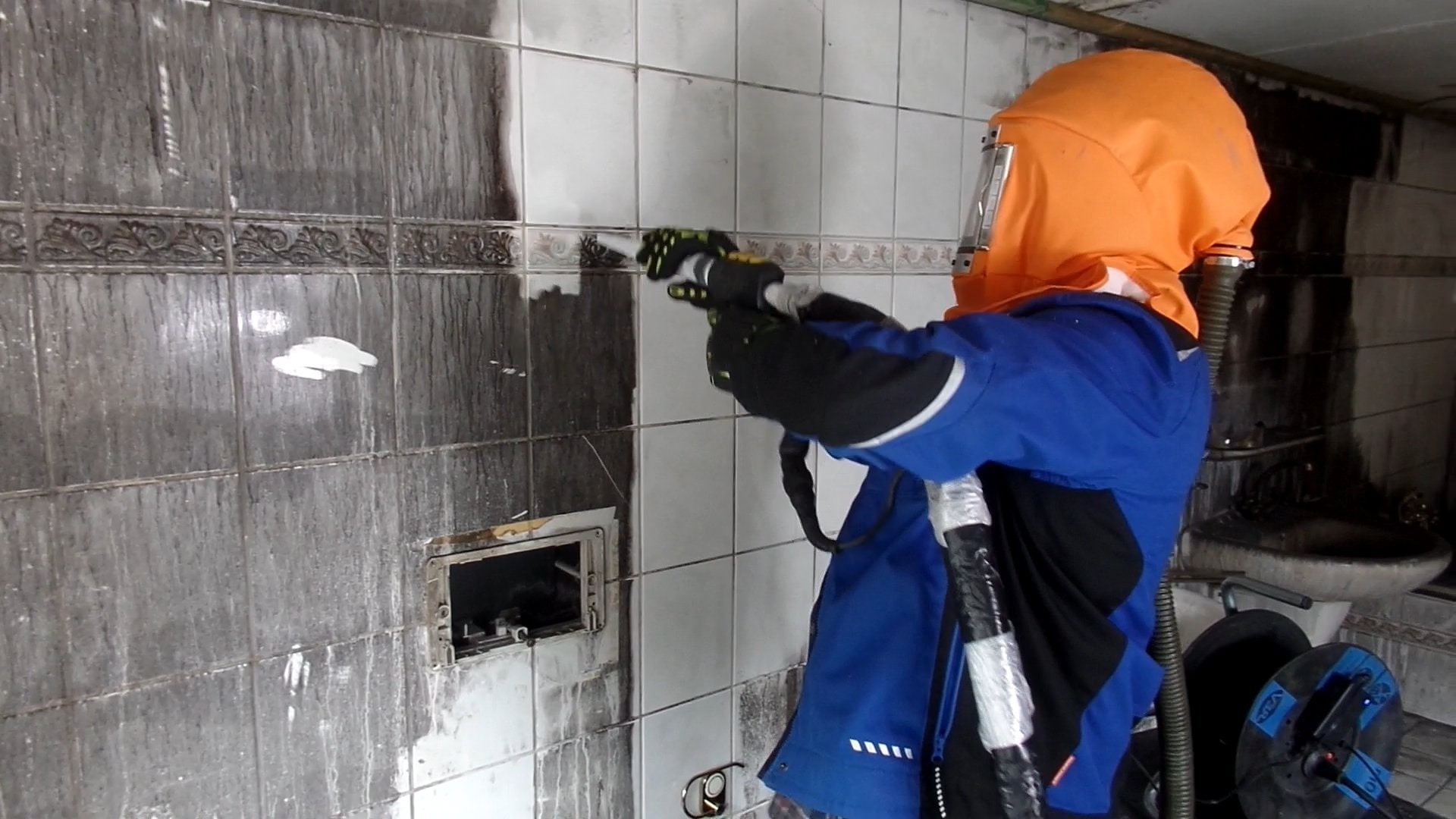 Устранение запаха гари